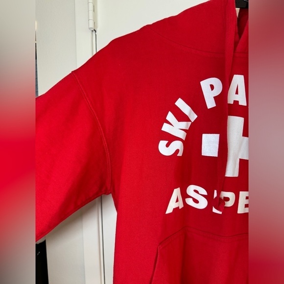 Ski Patrol Aspen Colorado Red White Hoodie Pullover Sweatshirt Spell Out Medium - Picture 4 of 16